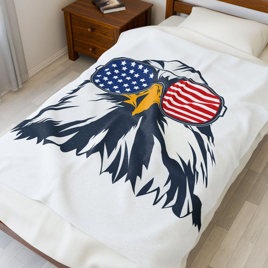 EAGLE EYE - Patriot Vision Blanket – American Cocktails Edition, Plush Cozy Blanket, Independence Day Decor, Gift for Patriots, Soft Blanket for Home